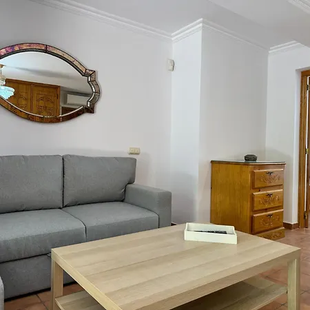 Three Gems Center - Eaw Homes *