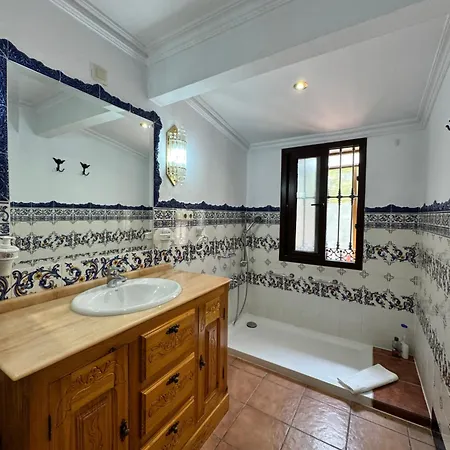 Appartement Three Gems Center - Eaw Homes