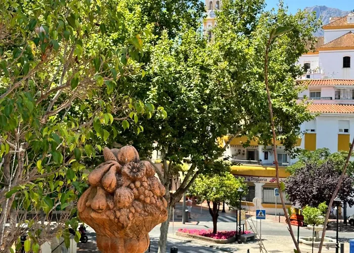 Three Gems Center - Eaw Homes Appartamento Marbella