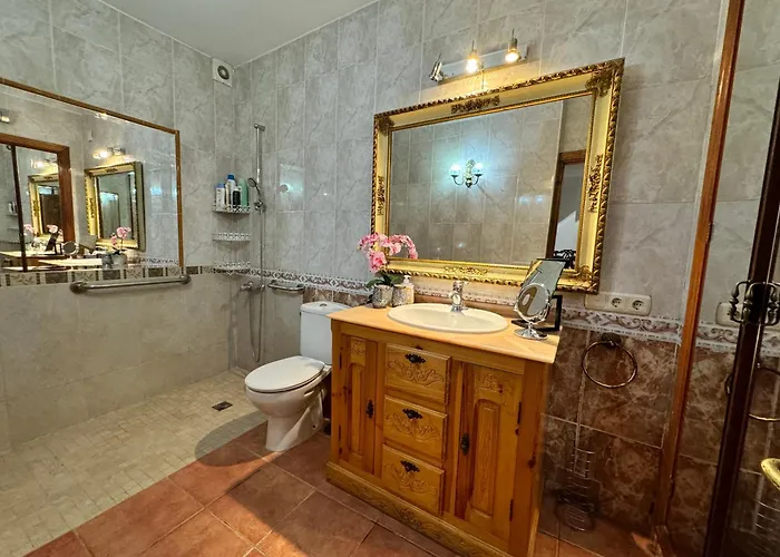 Appartamento Three Gems Center - Eaw Homes *