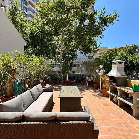 Three Gems Center - Eaw Homes * Marbella